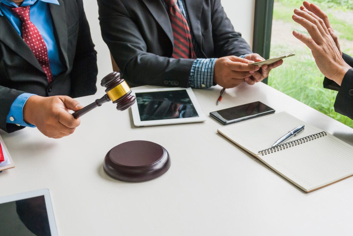 Family Mediation vs Court in Carlingford